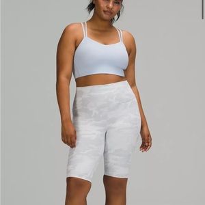 NWT lululemon Wunder Under HR Short 10” Jac size 6